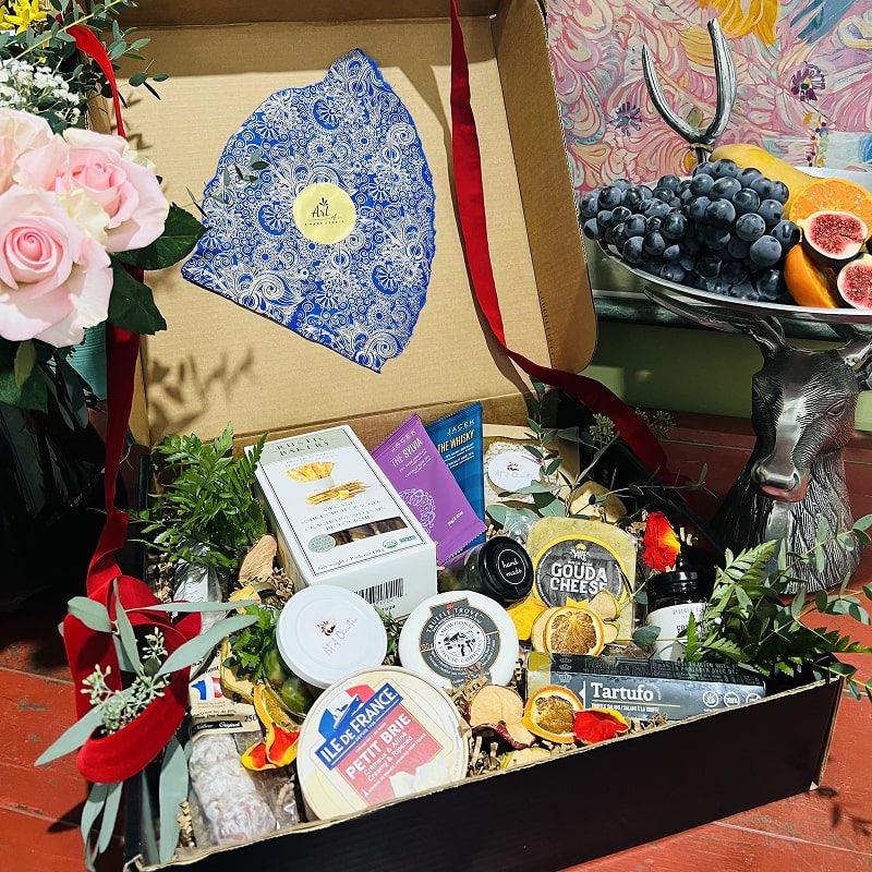 Large Charcuterie Hamper